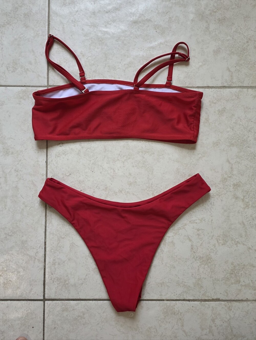Red Bikini - Picture 5 of 5